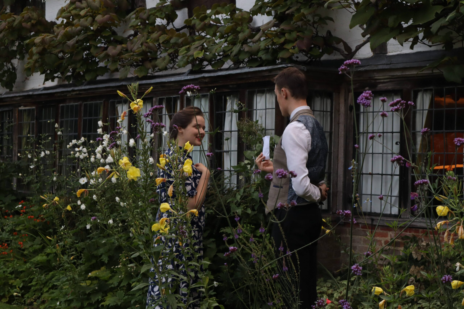 Free Lunchtime Pop Up Shakespeare Performance